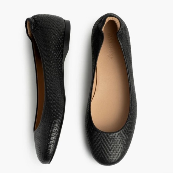 Thursday Boots Black Woven Leather Slip On Comfort Scrunch Ballet Flats - Picture 1 of 14